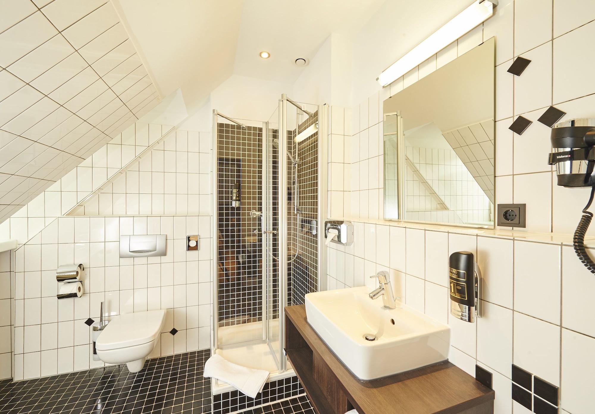 Hauser Boutique 3*
